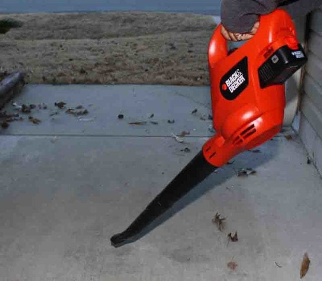 Black & Decker NST1118 (Review and Photos Incl.)