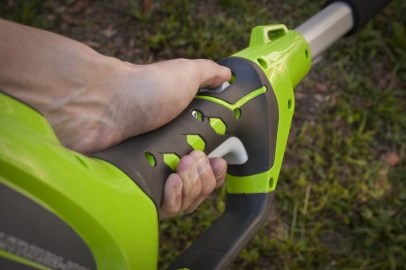 Greenworks 40V G MAX Pole Saw Review - Clearing Low Hanging Limbs # greenworks 