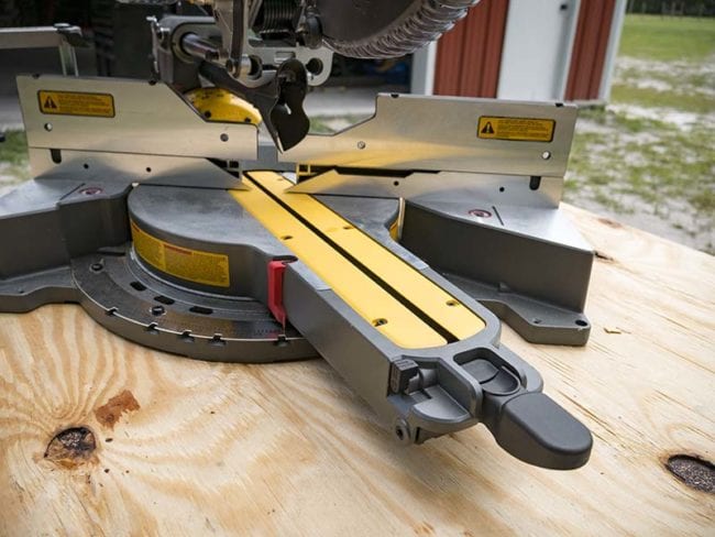 DeWalt FlexVolt 120V Sliding Miter Saw DHS790 Review - PTR