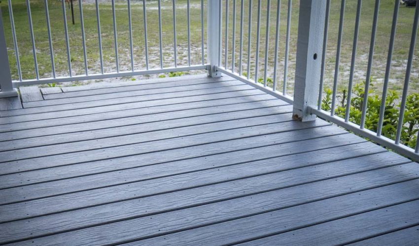 MoistureShield Composite Decking_19