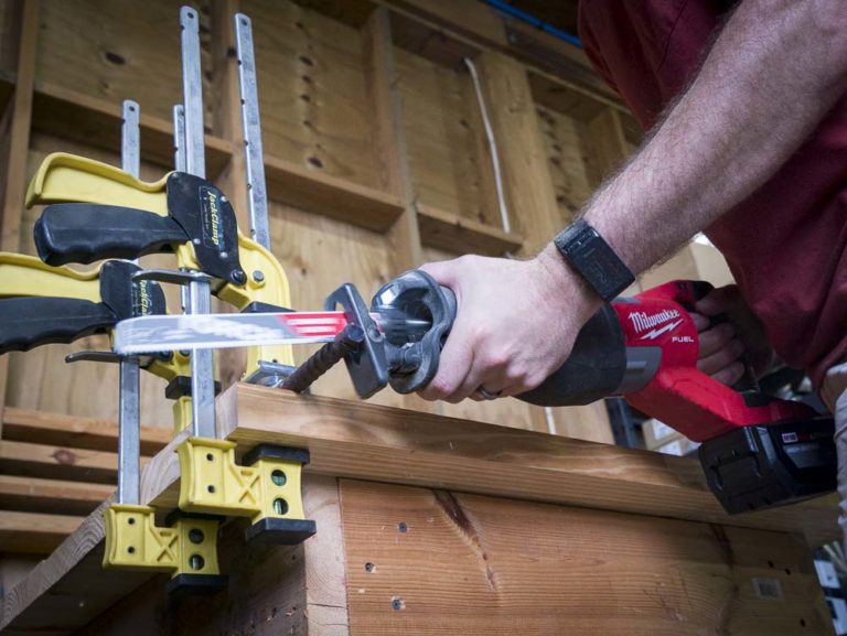 Milwaukee M18 Fuel Super Sawzall 2722 Review - Pro Tool Reviews