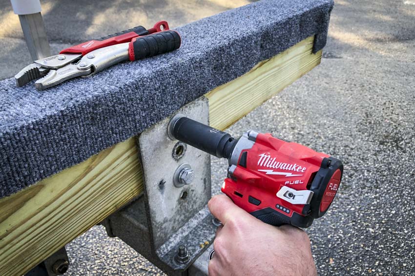 Milwaukee M12 Fuel Stubby Impact Wrench Review | PTR