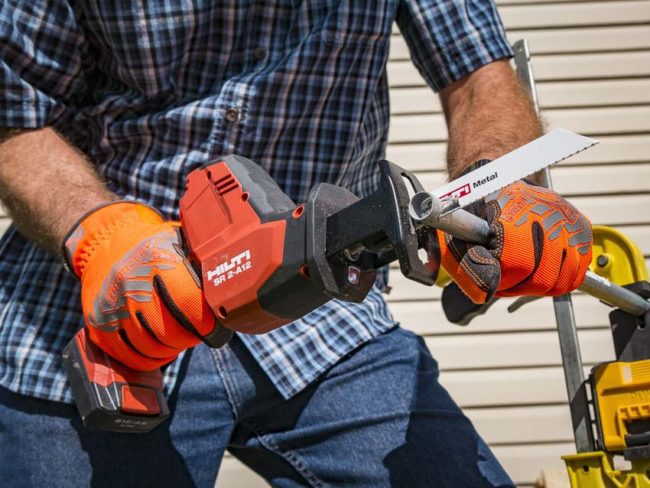 Hilti 12V One-Hand Reciprocating Saw SR 2-A12 Review - PTR