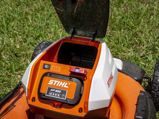 Stihl RMA 510 Battery-Powered Lawn Mower Review