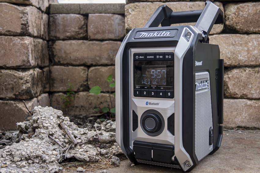 XRM09B : la nouvelle radio sans-fil bluetooth Makita - Zone Outillage