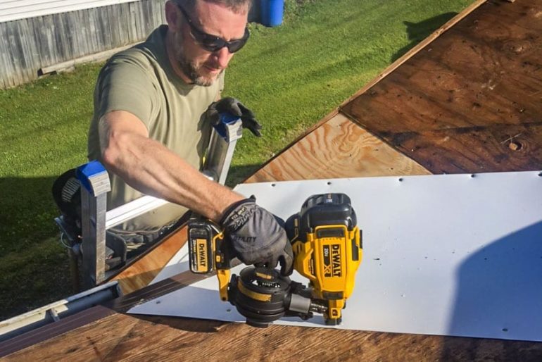 DeWalt 20V Max Cordless Roofing Nailer Review DCN45RN PTR