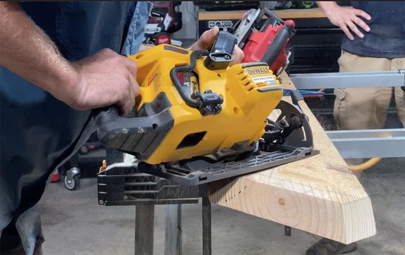 Dewalt flexvolt rear handle circular saw sale