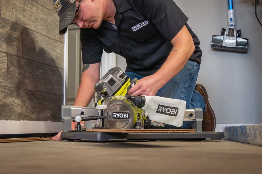 Can I Cut Vinyl Flooring With a Miter Saw?  