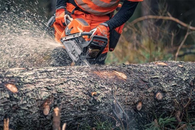 Husqvarna 592 XP and 585 Chainsaw Models Expand 90CC Class