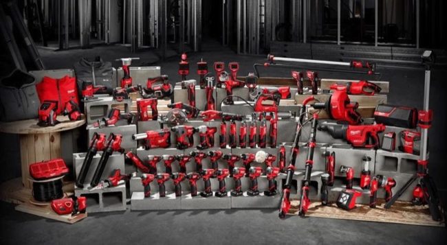 Makita vs Milwaukee – Which Tool Brand is Better