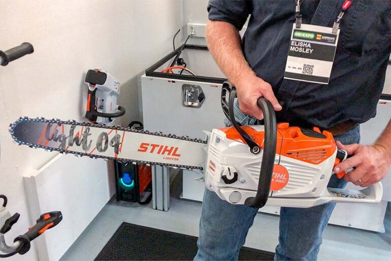 Best Battery Chainsaw Reviews 2022 | Best Cordless Chainsaws - PTR