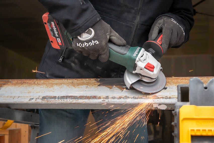 Metabo 18V Cordless 5-Inch Angle Grinder Review | PTR