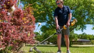 DeWalt 60V Battery-Powered 17-Inch String Trimmer Review