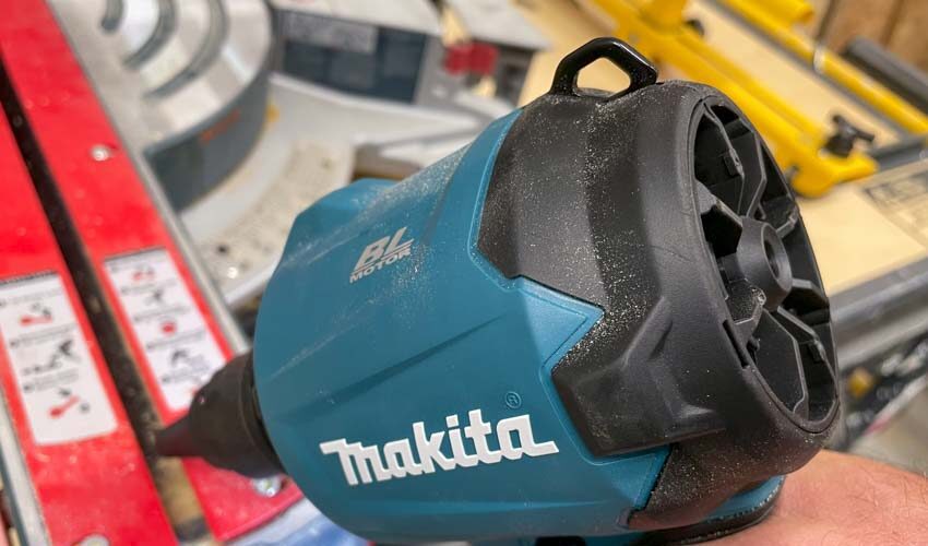 Makita 40V Max Cordless Dust Blower GSA01 Review