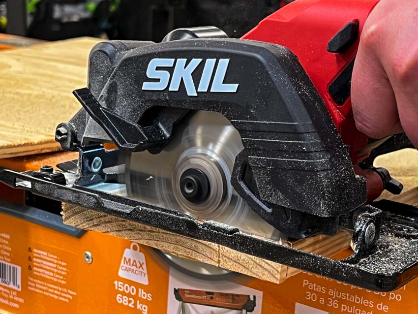 skil-pwrcore-20v-4-1-2-inch-compact-circular-saw-review-ptr