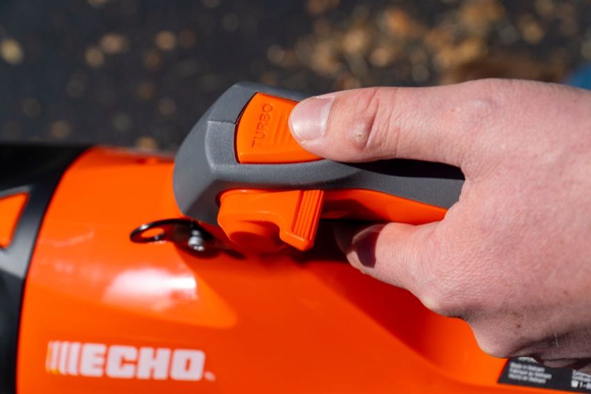 Echo Eforce 56v Battery Powered Leaf Blower Review Pro Tool Reviews 3930