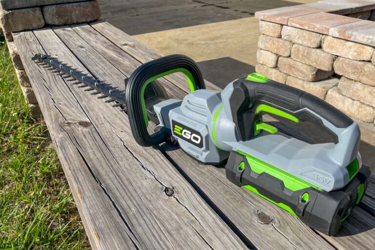 Best Battery-Powered Hedge Trimmer Reviews - PTR