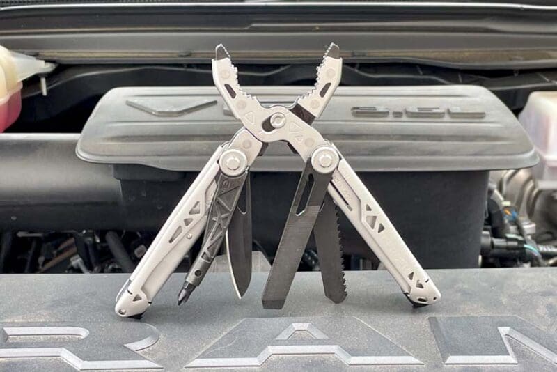 The 5 best multi tools that cut, sand, grind and more