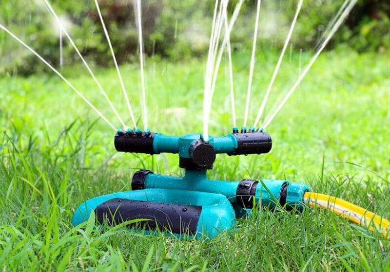 The Best Lawn Sprinkler Options for Your Lawn 2024