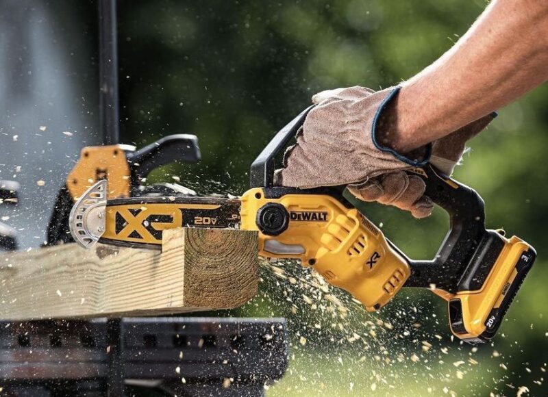 Best Mini Chainsaw in 2023 - Pro Tool Reviews