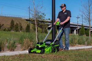 Greenworks 60V Razor Cut Lawn Mower
