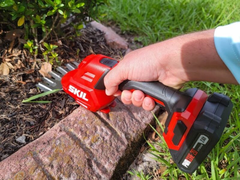 Skil PWRCore 20 Shears and Shrub Trimmer