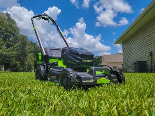 Greenworks 80V Pro 22-inch Self-Propelled Lawn Mower Review - Pro Tool ...