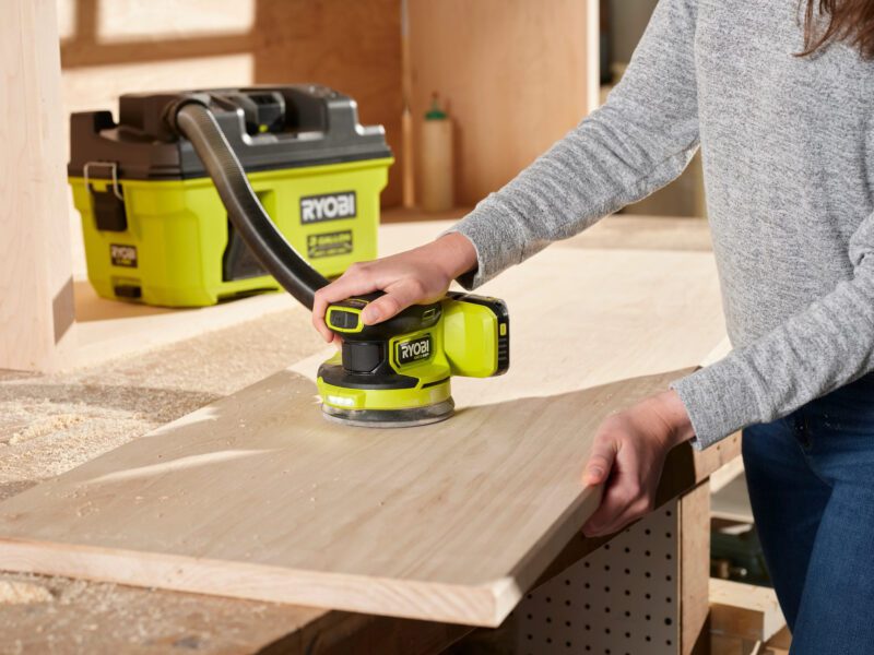 Ryobi 18V HP Brushless Sander with Vacuum