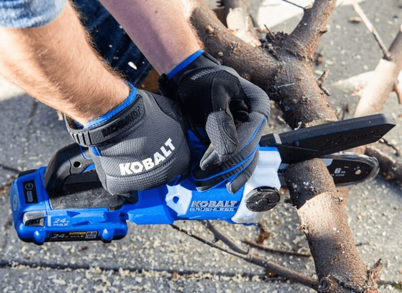 Kobalt 24V Chainsaw KMCS 1024A-03