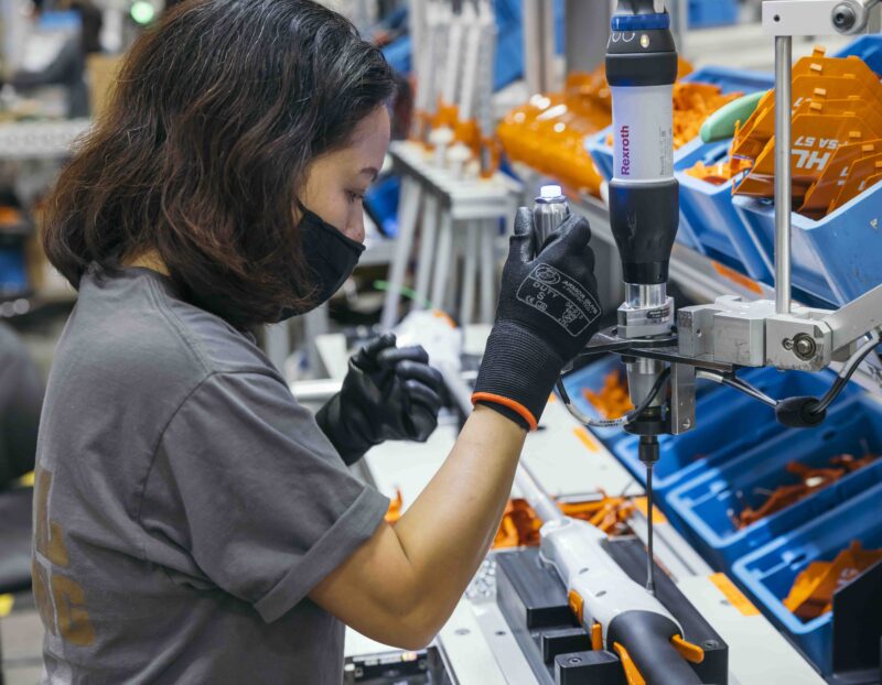 stihl lithium-ion battery production