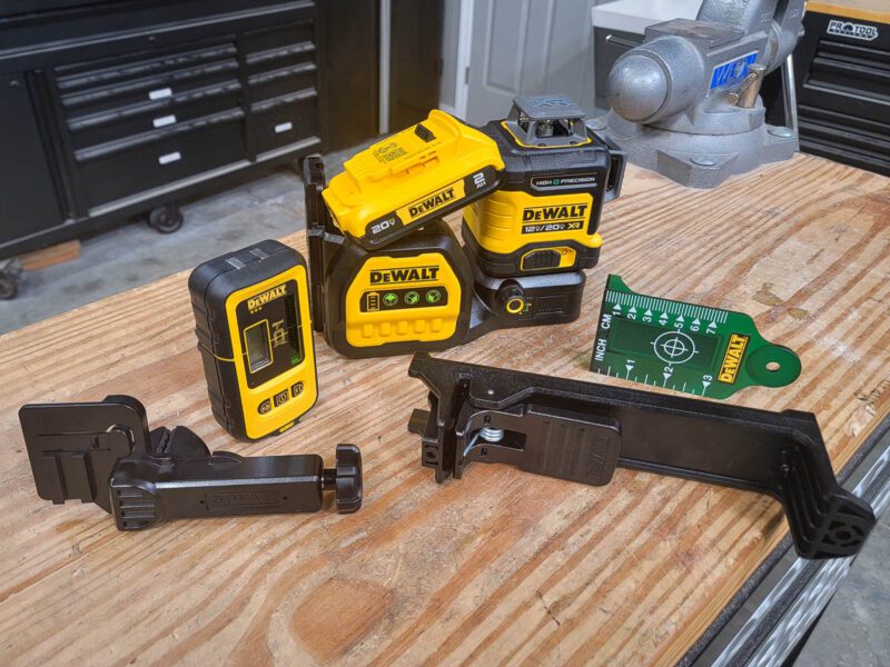 DeWalt 20V XR 3x360 Laser Level Profile