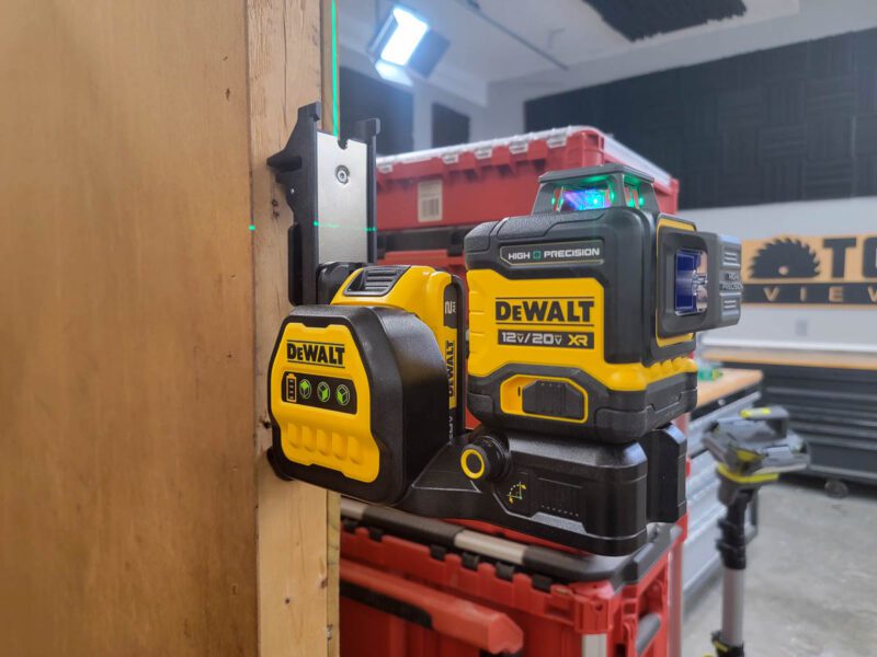 DeWalt 20V XR 3x360 Laser Level Mounting Bracket