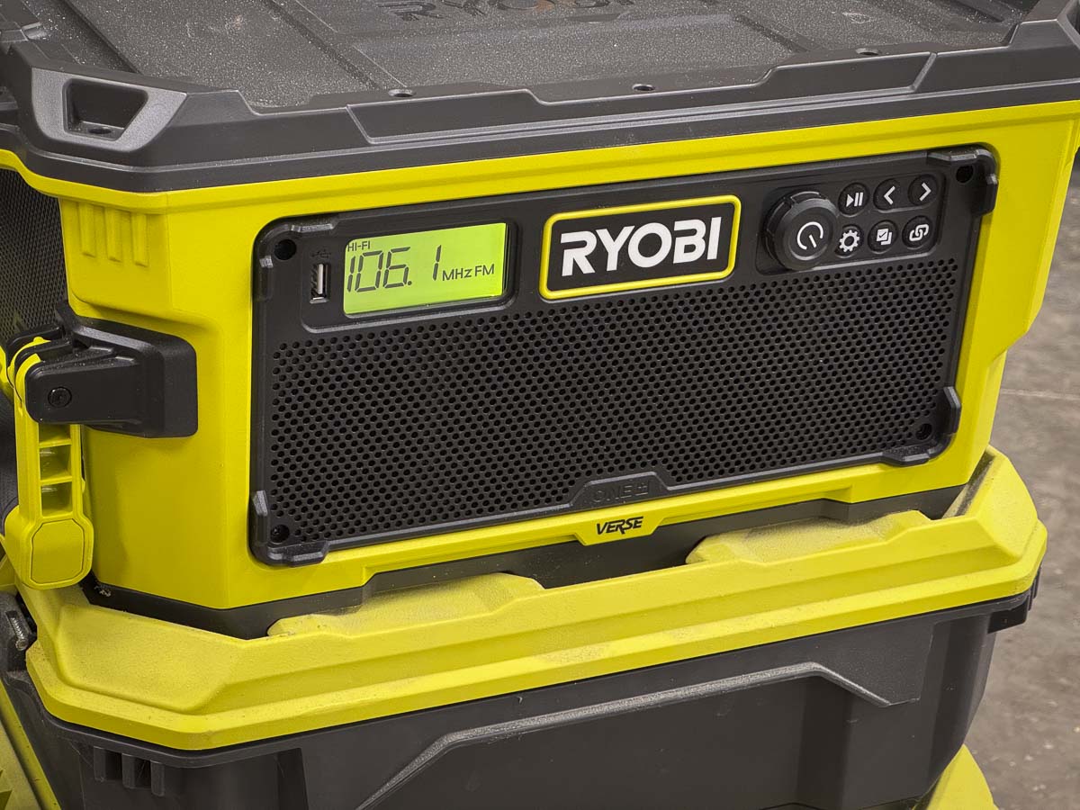 Ryobi Verse Link Stereo controls