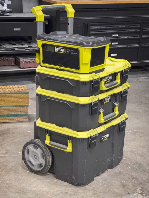 Ryobi Verse rolling tool box