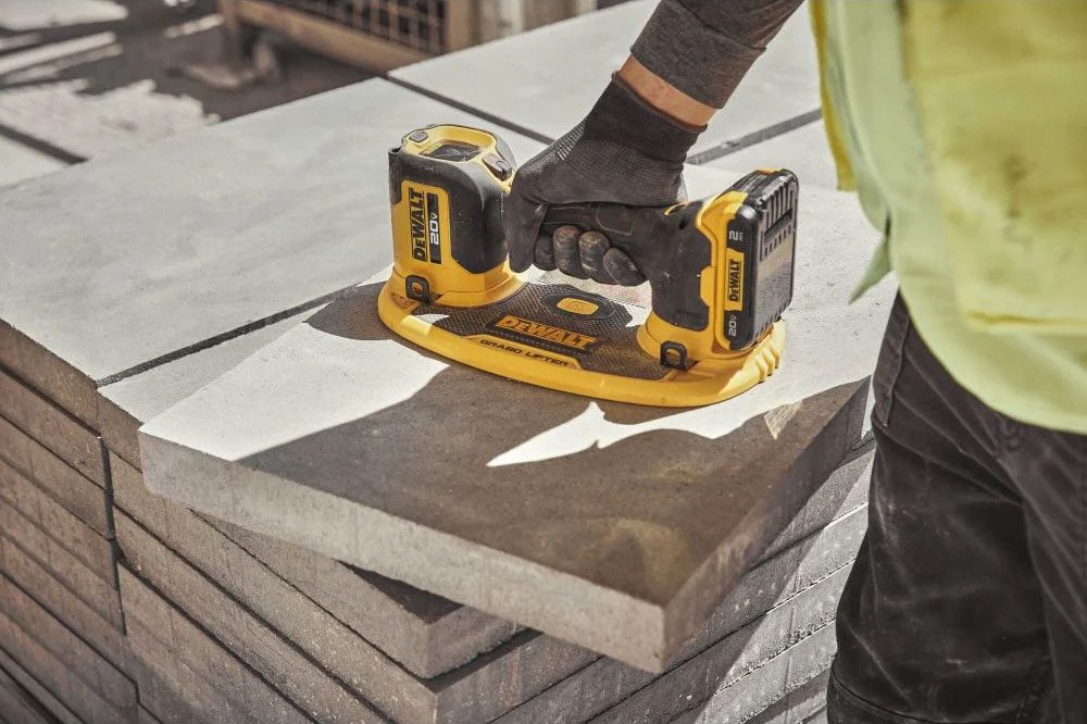 DeWalt 20V Max GRABO Lifter