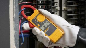 Fluke 301D Clamp Meter