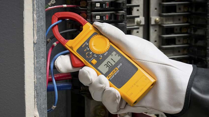 Fluke 301D Clamp Meter