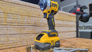 DeWalt DCF860