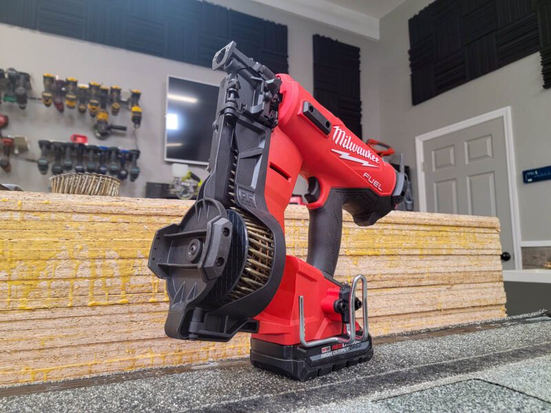 Milwaukee Roofing Nailer Profile