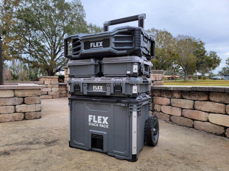 Flex 24V Stack Pack Radio