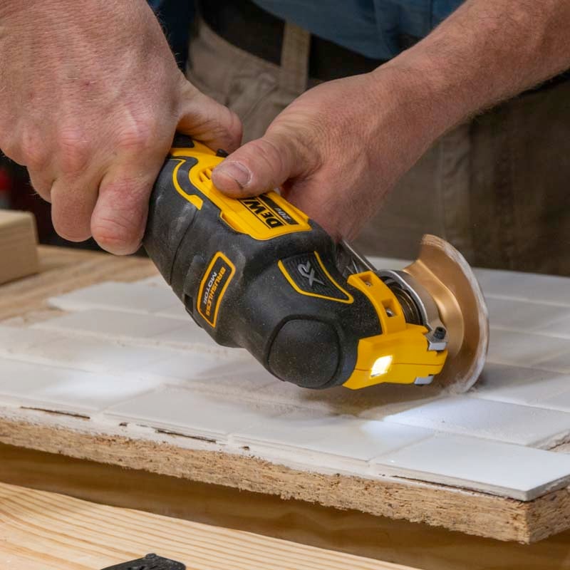 DeWalt 20V Max XR Brushless DCS356 Oscillating Multi-Tool