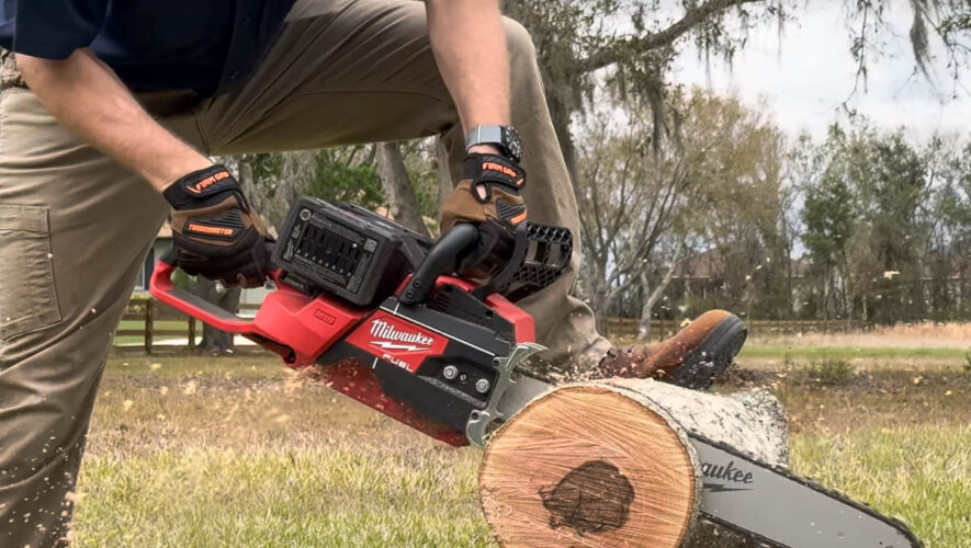 Milwaukee M18 Fuel Dual Battery Chainsaw