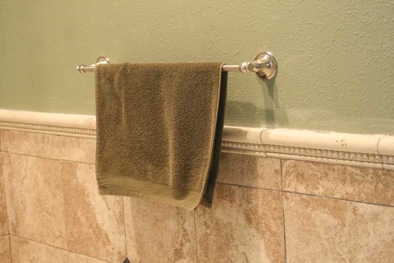 How to Install a Towel Bar in 7 Easy Steps Pro Tool Reviews